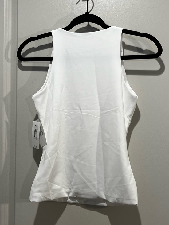 SPANX White Smoothing Racerback Tank XS Classic Clean Fit NWT - Picture 4 of 8